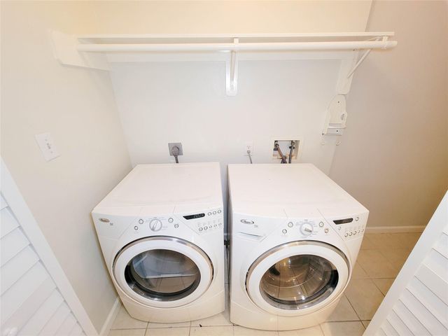 3010 La Branch Street, Houston, TX 77004