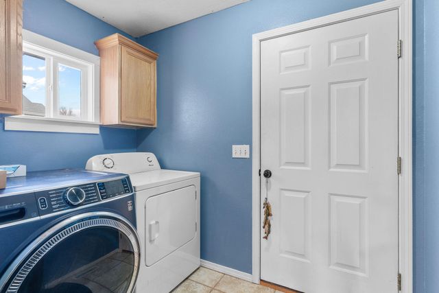 705 N Jonathan Avenue, Springfield, MO 65802