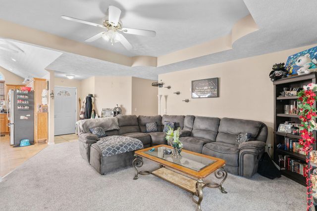 705 N Jonathan Avenue, Springfield, MO 65802