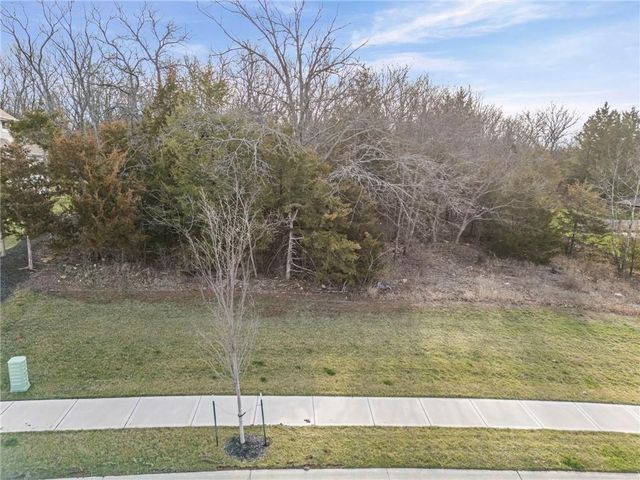 11819 S Kenton Street, Olathe, KS 66061