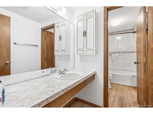 7101 W Yale Ave 303, Denver, CO 80227