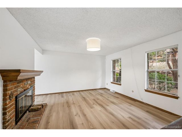7101 W Yale Ave 303, Denver, CO 80227