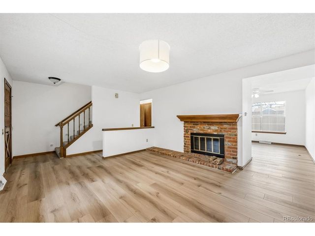 7101 W Yale Ave 303, Denver, CO 80227