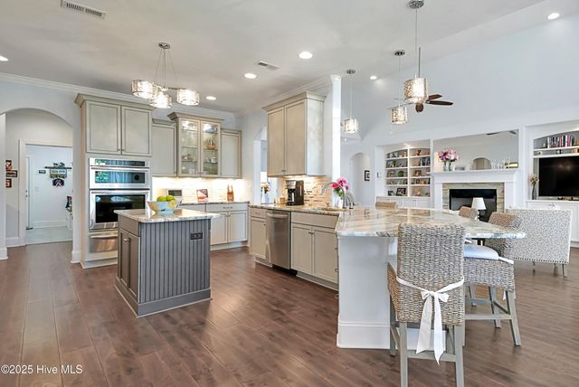 8586 Oak Abbey Trail NE, Leland, NC 28451