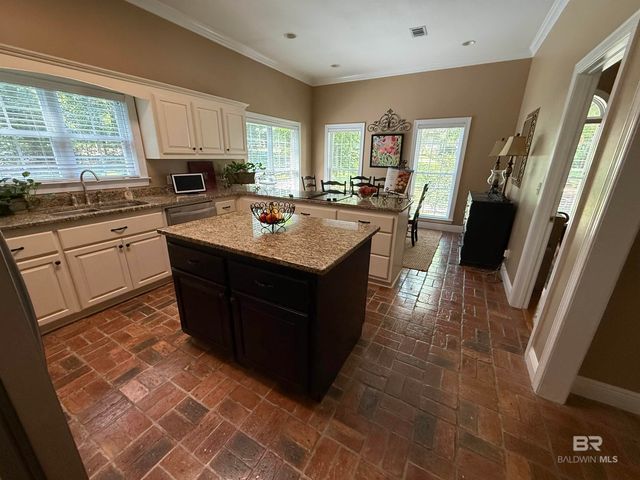 154 Brooks Boulevard, Brewton, AL 36426