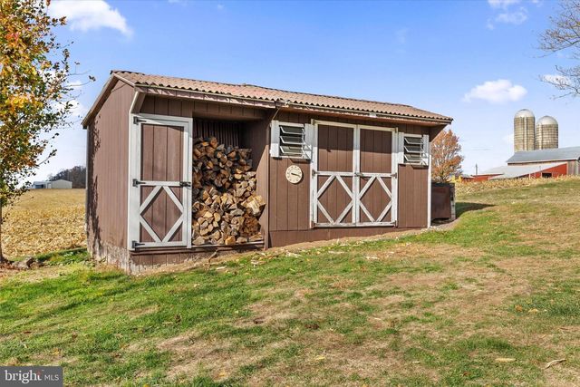 133 WILHOUR RD, Elizabethville, PA 17023