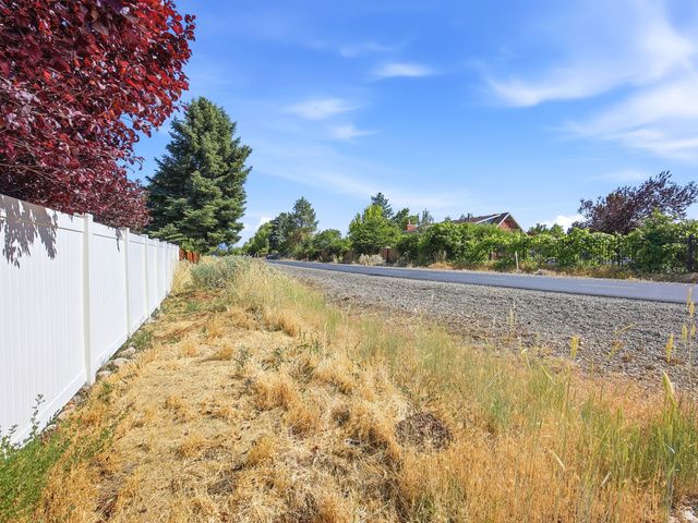 1032 E 1010 N, Orem, UT 84097