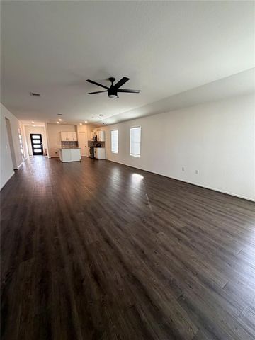 15400 Summer Ray DR, Del Valle, TX 78617