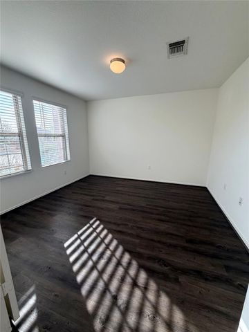 15400 Summer Ray DR, Del Valle, TX 78617