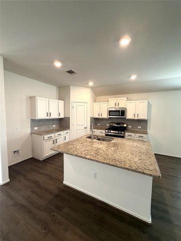 15400 Summer Ray DR, Del Valle, TX 78617