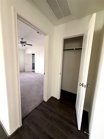 15400 Summer Ray DR, Del Valle, TX 78617