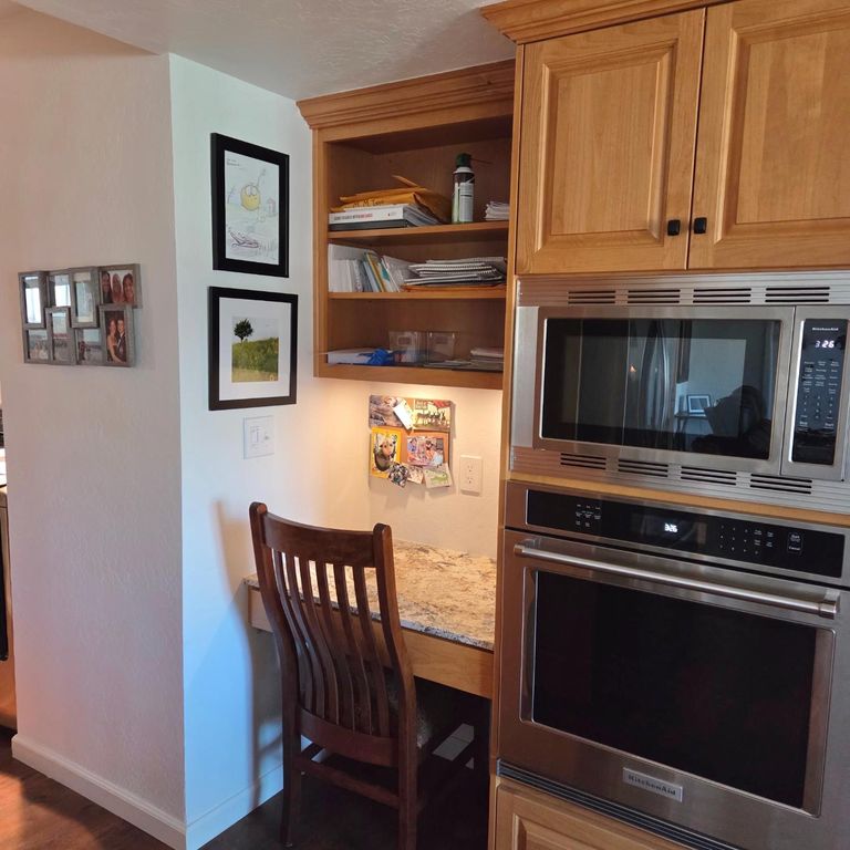 Image 14 of property listing at 31602 Tumbleweed Lane, Yokuts Valley, CA 93675