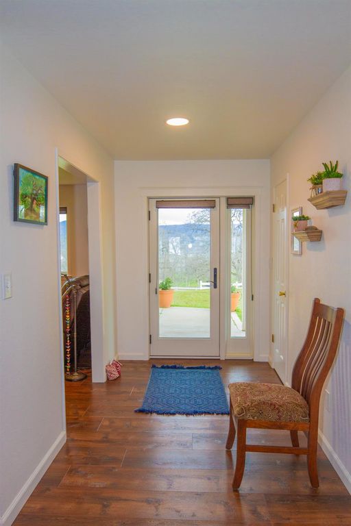 Image 32 of property listing at 31602 Tumbleweed Lane, Yokuts Valley, CA 93675