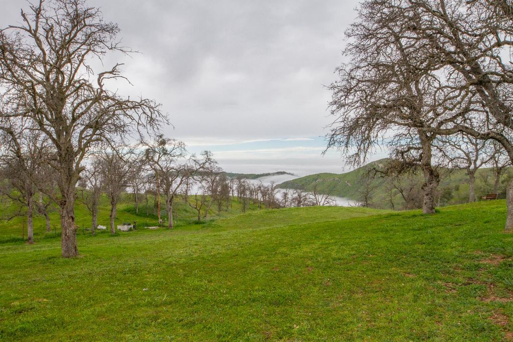 Image 45 of property listing at 31602 Tumbleweed Lane, Yokuts Valley, CA 93675