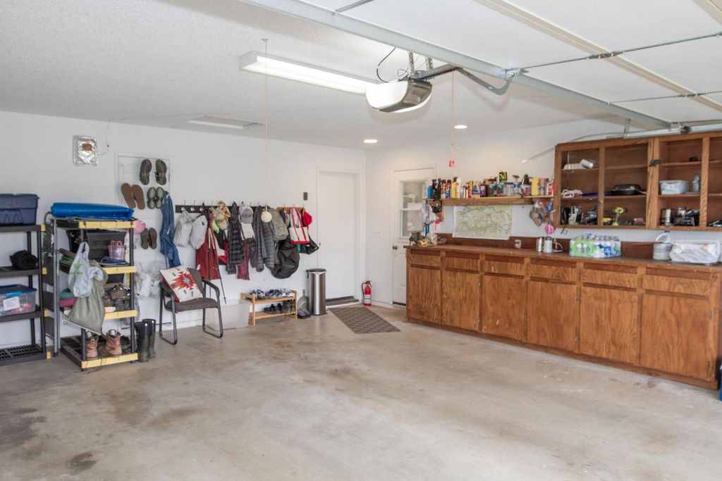 Image 72 of property listing at 31602 Tumbleweed Lane, Yokuts Valley, CA 93675