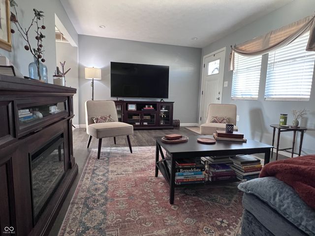 5575 S 995 E, Grammer, IN 47236