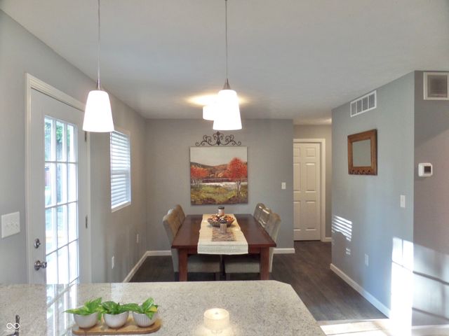 5575 S 995 E, Grammer, IN 47236