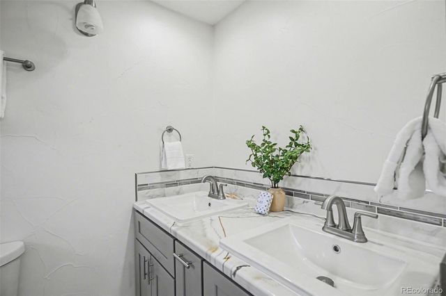 7356 S Bannock Drive, Littleton, CO 80120