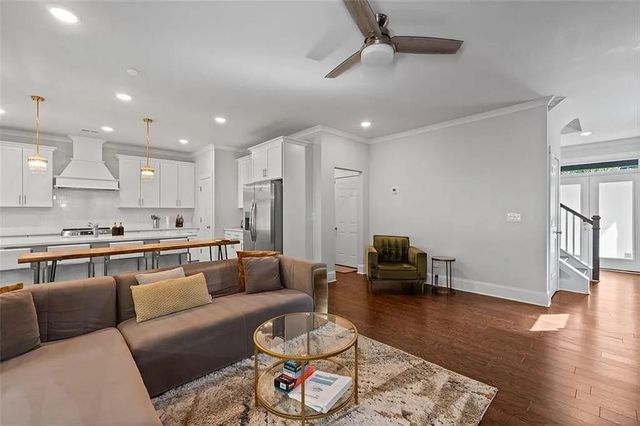 813 Coleman SW Street, Atlanta, GA 30310