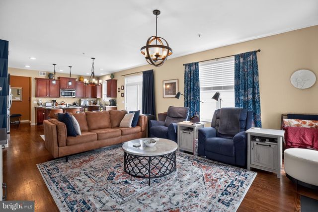 10518 BLACK PINE LN, Waldorf, MD 20603