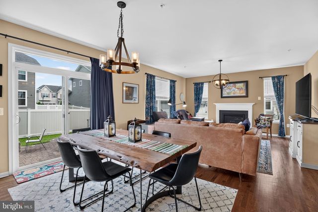 10518 BLACK PINE LN, Waldorf, MD 20603