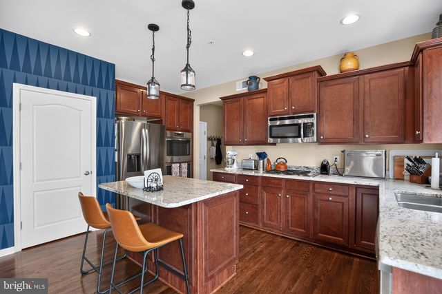 10518 BLACK PINE LN, Waldorf, MD 20603