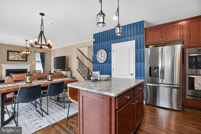10518 BLACK PINE LN, Waldorf, MD 20603