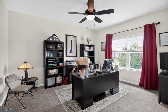 10518 BLACK PINE LN, Waldorf, MD 20603