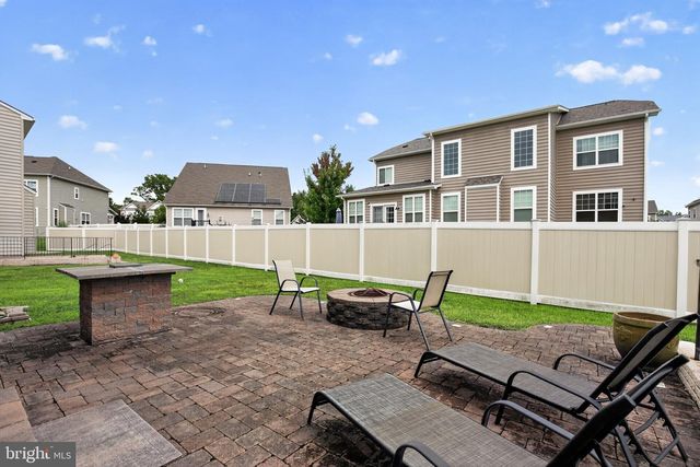 10518 BLACK PINE LN, Waldorf, MD 20603