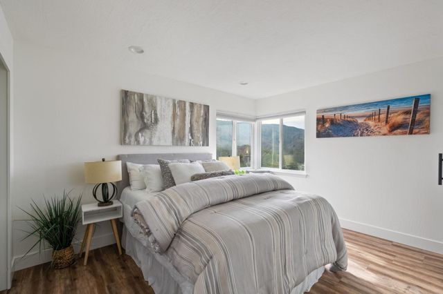 1114 Sheila Lane, Pacifica, CA 94044