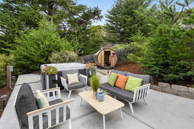 1114 Sheila Lane, Pacifica, CA 94044