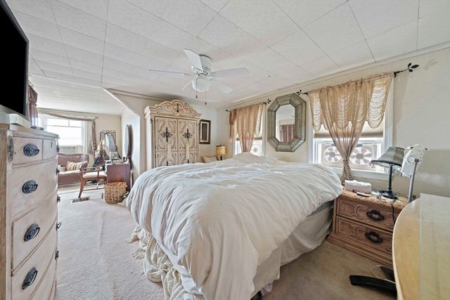5 Caldwell St, Weymouth, MA 02191