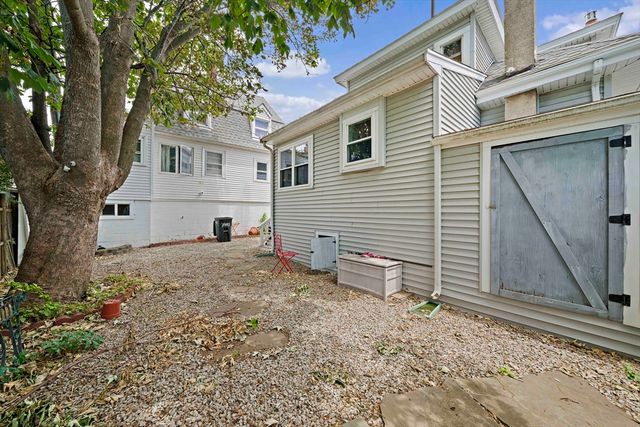 5 Caldwell St, Weymouth, MA 02191