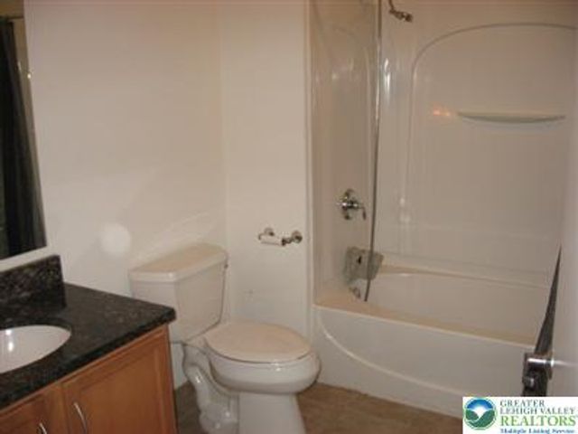 11 West 2nd Street 355, Bethlehem City, PA 18015