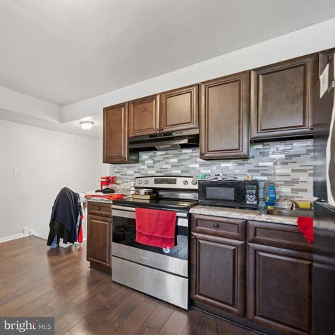 1315 S 56TH ST, Philadelphia, PA 19143