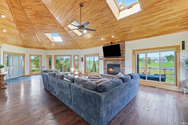 3583 Braveheart Circle, Auburn, IN 46706