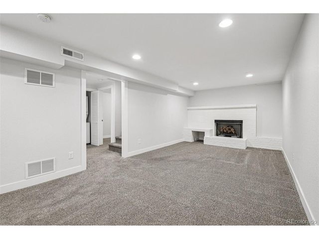 5335 Garland St, Arvada, CO 80002