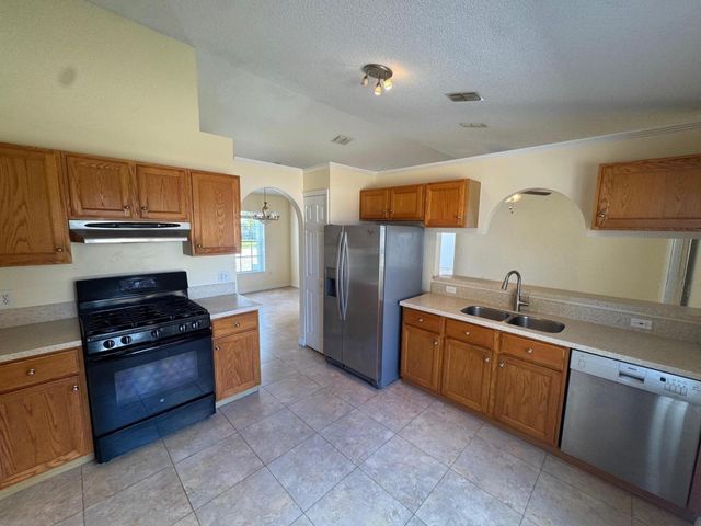 2034 Blue Ridge Avenue, Melbourne, FL 32935