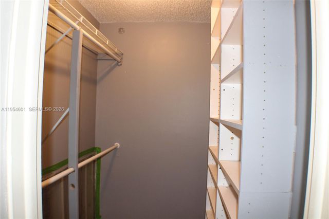 2023 SW 16th Ave, Boynton Beach, FL 33426