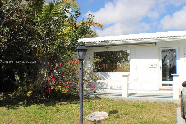 2023 SW 16th Ave, Boynton Beach, FL 33426