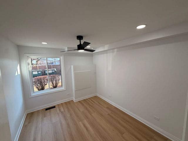 9605 Austin Avenue 1E, Oak Lawn, IL 60453