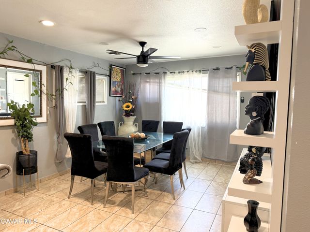 1235 W Ivesbrook Street, Lancaster, CA 93534