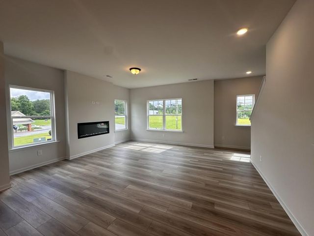 79 Professional Place 11, Calhoun, GA 30701
