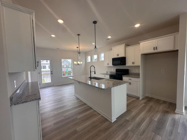 79 Professional Place 11, Calhoun, GA 30701