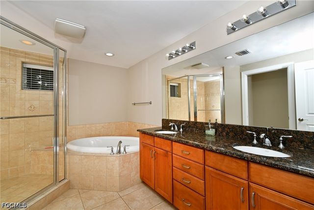 3414 Hancock Bridge PKWY 303, North Fort Myers, FL 33903