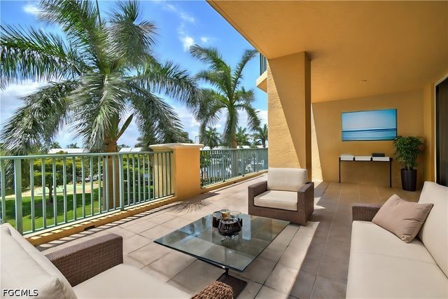3414 Hancock Bridge PKWY 303, North Fort Myers, FL 33903