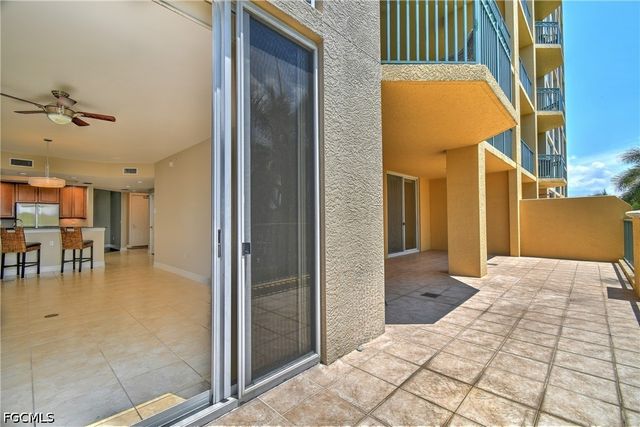 3414 Hancock Bridge PKWY 303, North Fort Myers, FL 33903