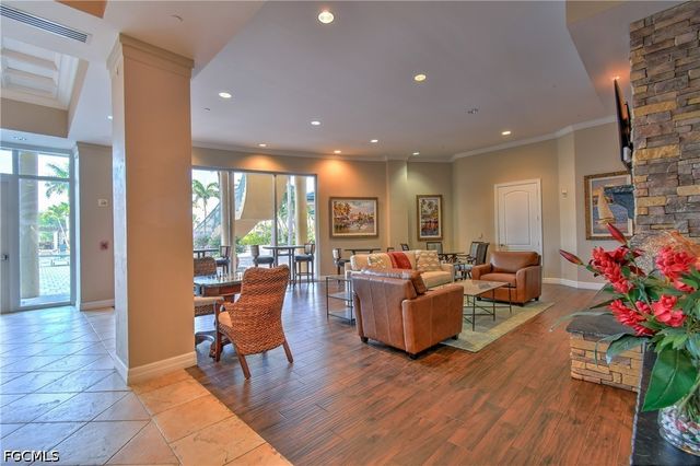 3414 Hancock Bridge PKWY 303, North Fort Myers, FL 33903