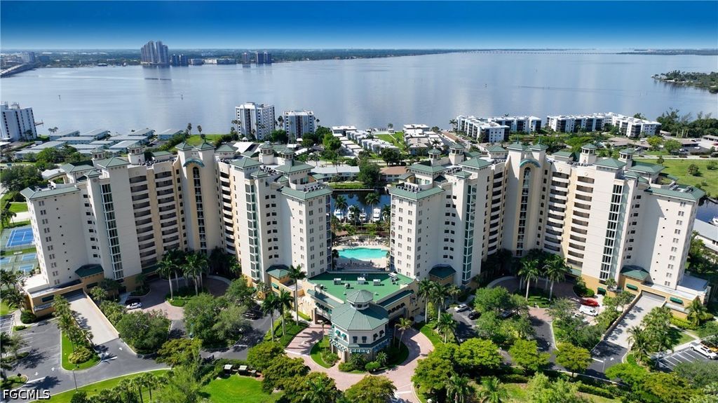 3414 Hancock Bridge PKWY 303, North Fort Myers, FL 33903