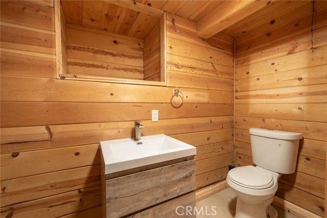 21818 Vista Road, Cedarpines Park, CA 92322